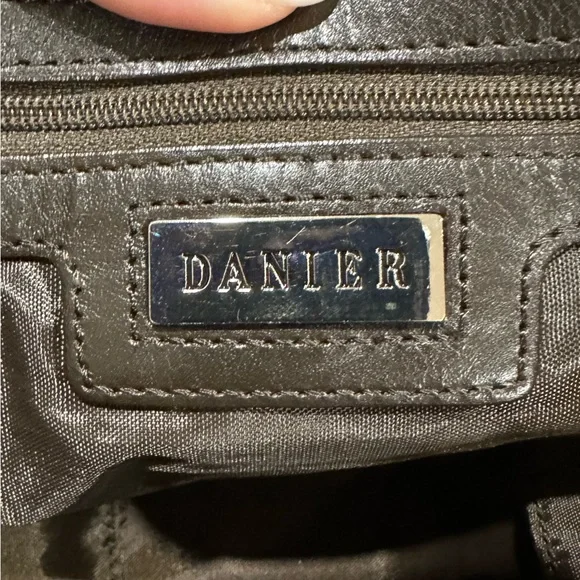 DANIER Genuine Leather Snack Print Fold Over Shoulder Bag - Picture 5 of 7